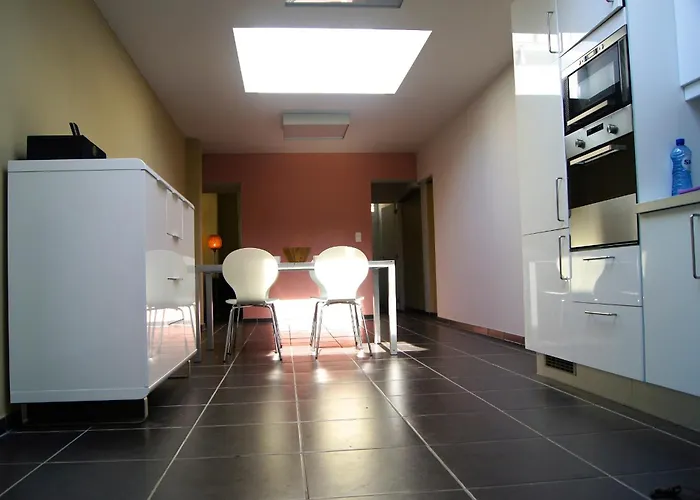 All Inn Holiday Home Гент