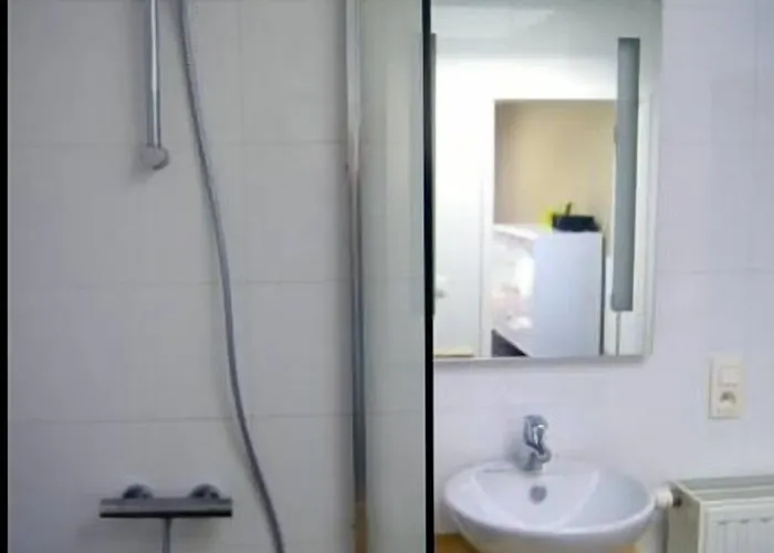 All Inn Holiday Home